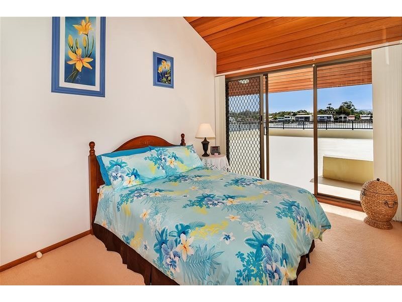 202 Tahiti Avenue, Palm Beach QLD 4221