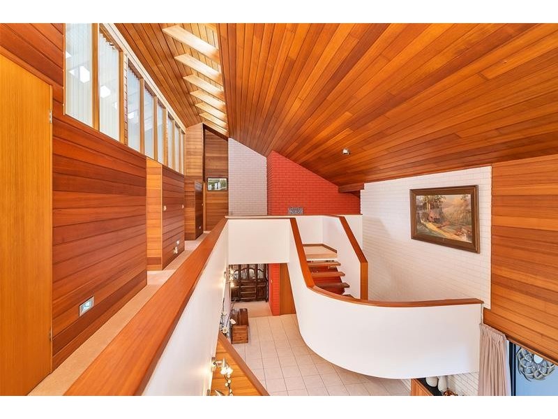 202 Tahiti Avenue, Palm Beach QLD 4221