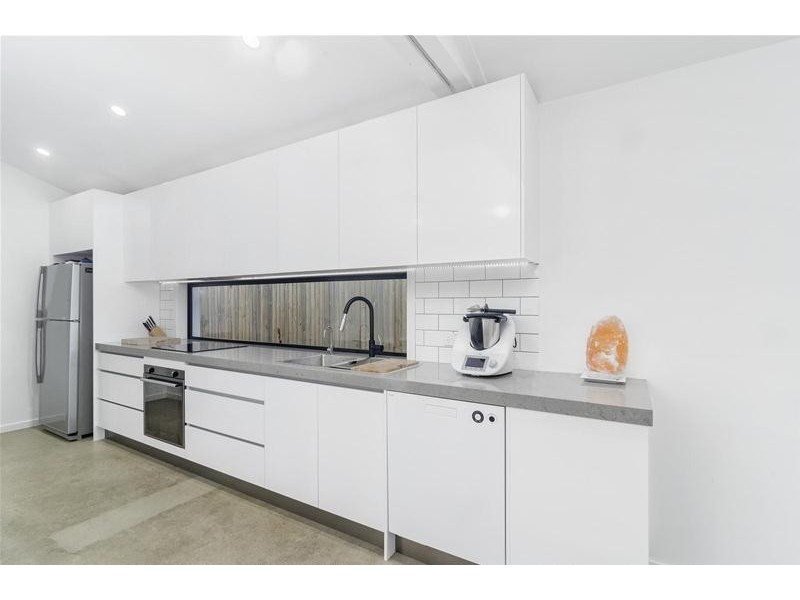 335 Adina Avenue, Bilinga QLD 4225