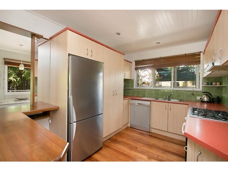 24 Riverside Drive, Currumbin Waters QLD 4223