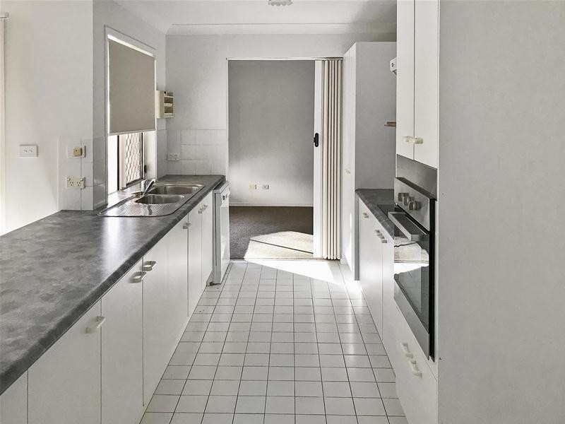 25 Nollamara Drive, Elanora QLD 4221