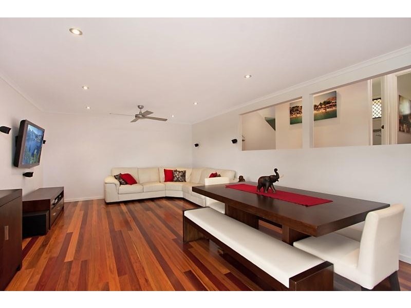 12 Doubleview Drive, Elanora QLD 4221