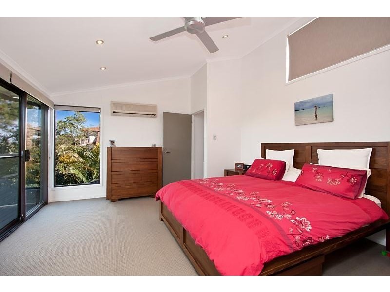 12 Doubleview Drive, Elanora QLD 4221