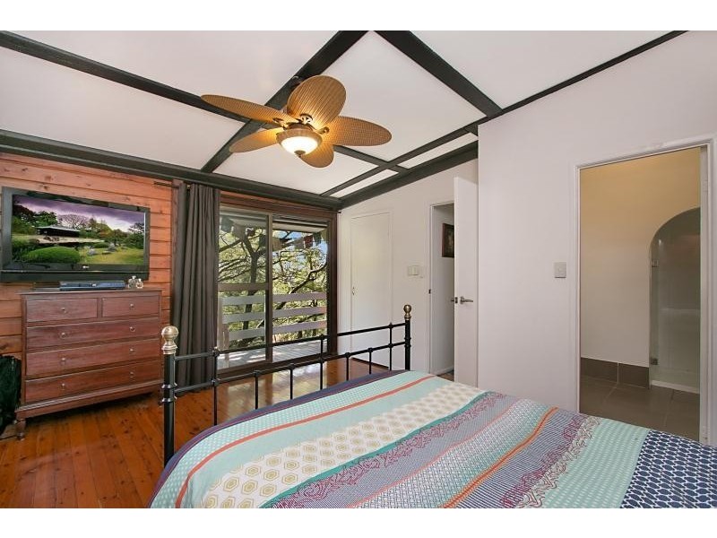 32 Heartwood Avenue, Elanora QLD 4221