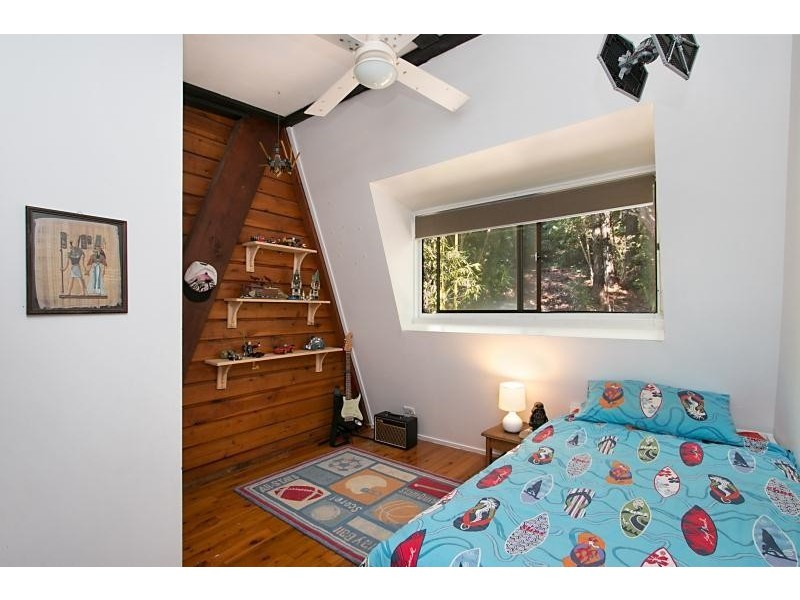 32 Heartwood Avenue, Elanora QLD 4221