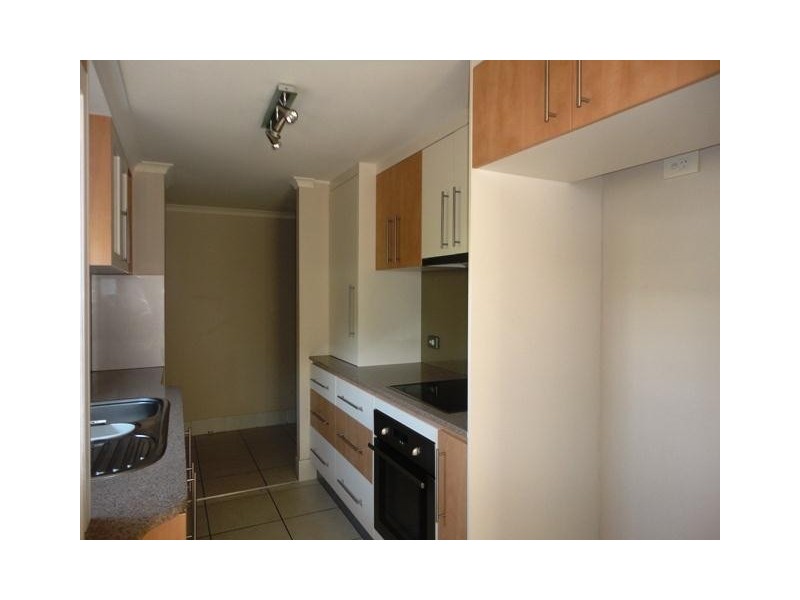 1/4 First Avenue, Palm Beach QLD 4221