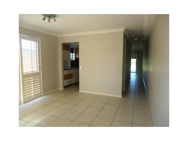 1/4 First Avenue, Palm Beach QLD 4221