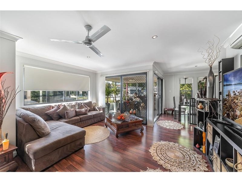 1/35 Harley Street, Labrador QLD 4215