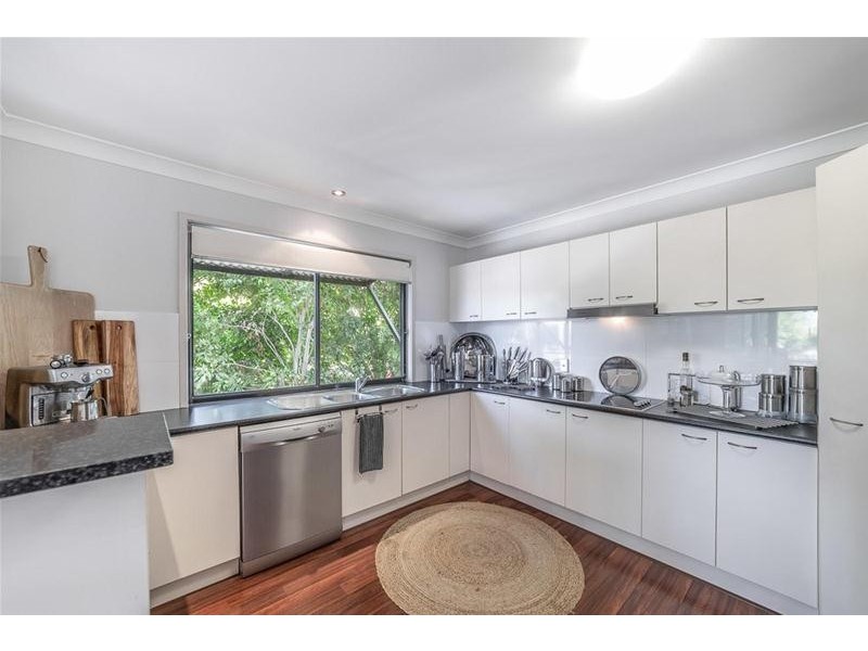 1/35 Harley Street, Labrador QLD 4215