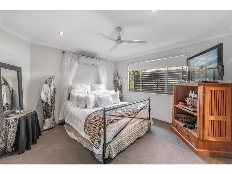 1/35 Harley Street, Labrador QLD 4215