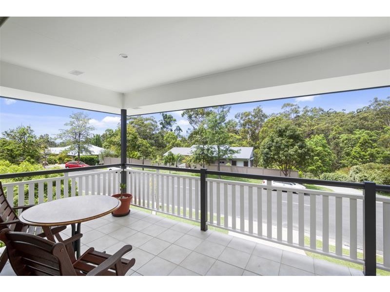 6 Calcita Avenue, Elanora QLD 4221