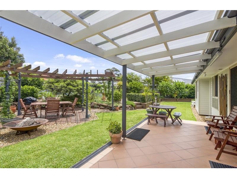 6 Calcita Avenue, Elanora QLD 4221