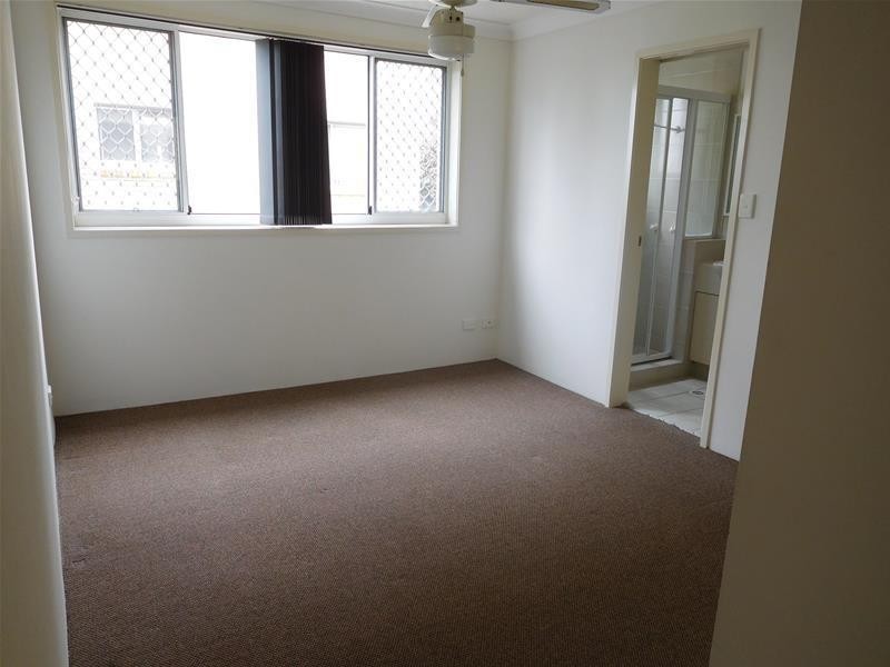 11/14 Jefferson Lane, Palm Beach QLD 4221