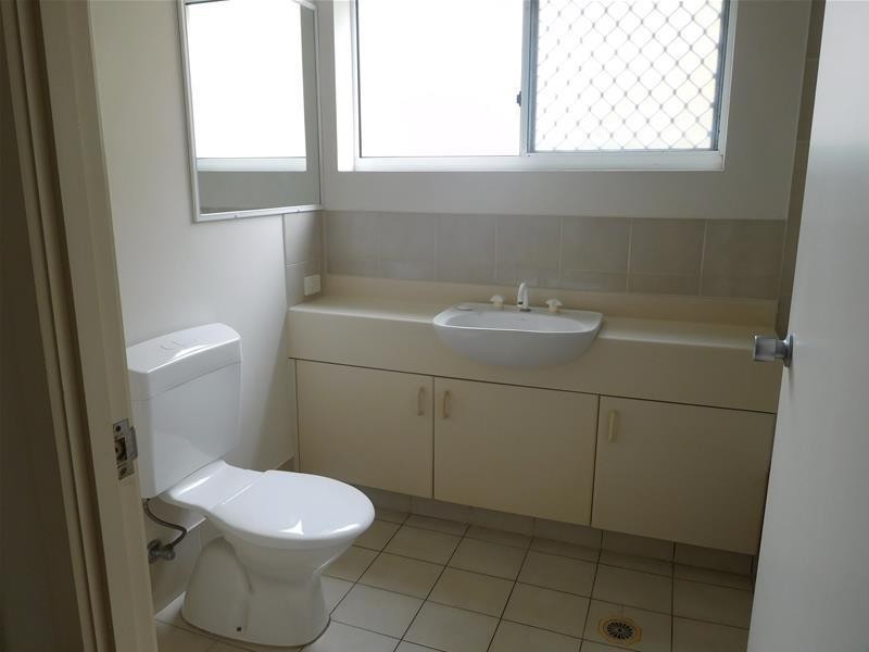 11/14 Jefferson Lane, Palm Beach QLD 4221