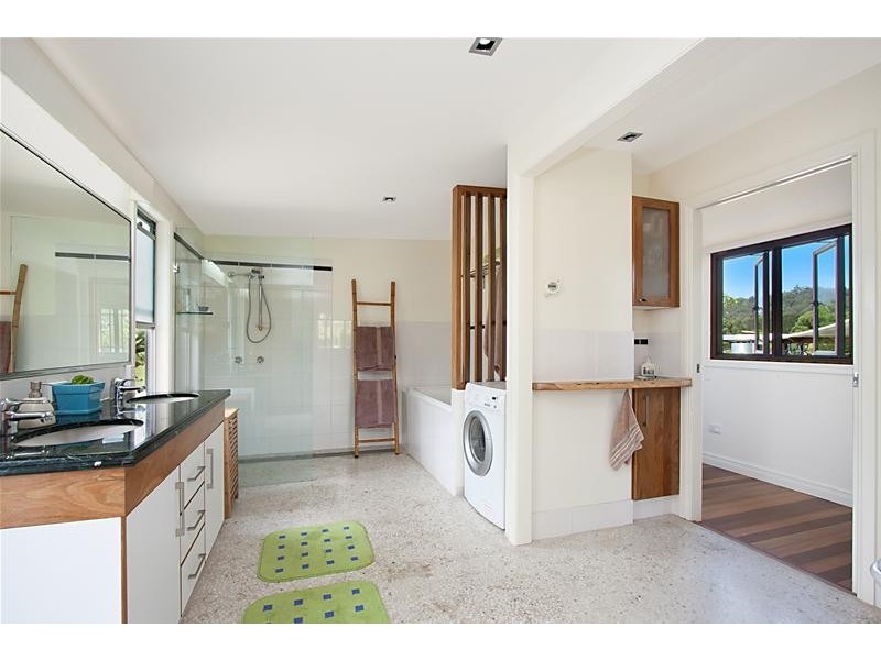 21 Village Way, Currumbin Valley QLD 4223