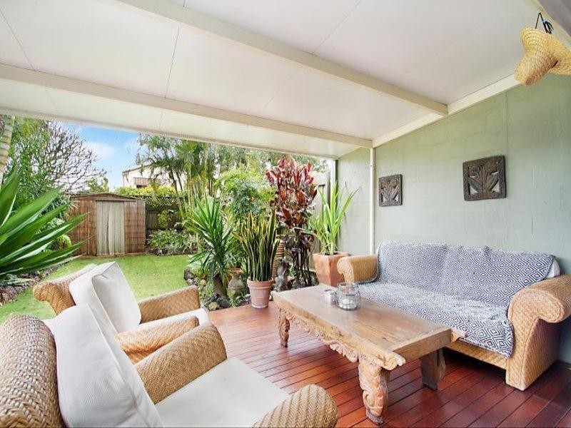 2/129 Laguna Avenue, Palm Beach QLD 4221