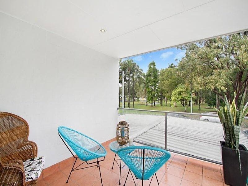 2/129 Laguna Avenue, Palm Beach QLD 4221