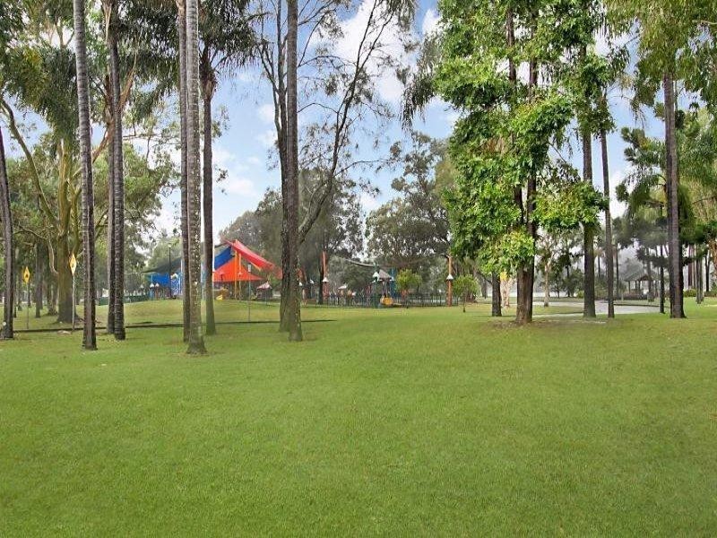 2/129 Laguna Avenue, Palm Beach QLD 4221