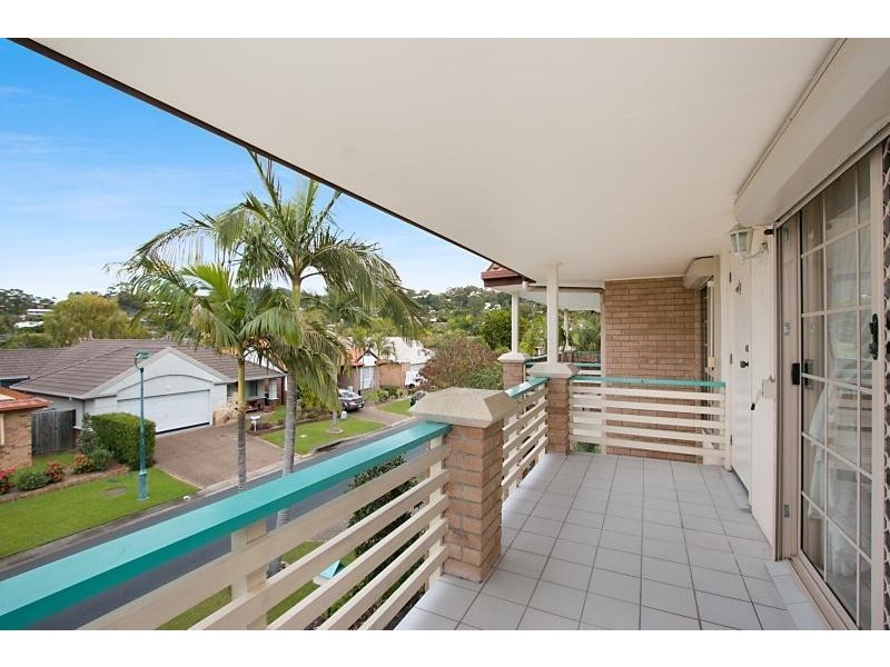 2/14 Waterdown Drive, Elanora QLD 4221