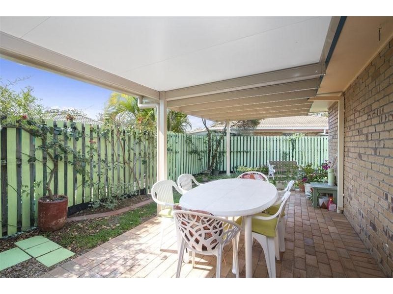 10 Typha Place, Elanora QLD 4221