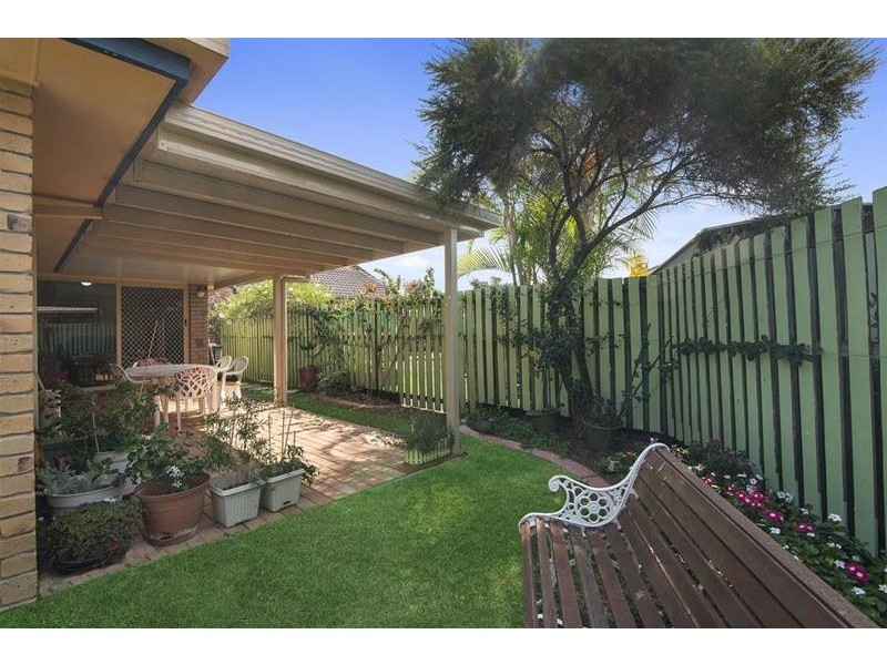 10 Typha Place, Elanora QLD 4221