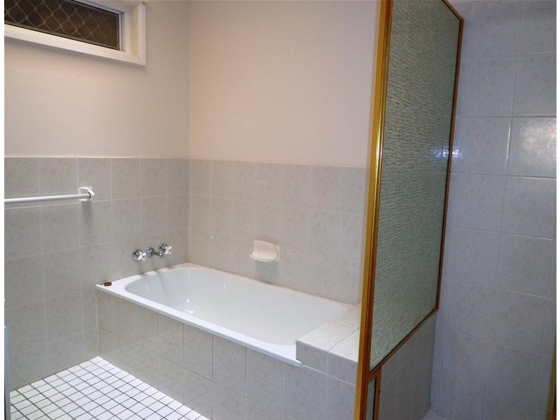 20/154 Currumbin Creek Road, Currumbin Waters QLD 4223