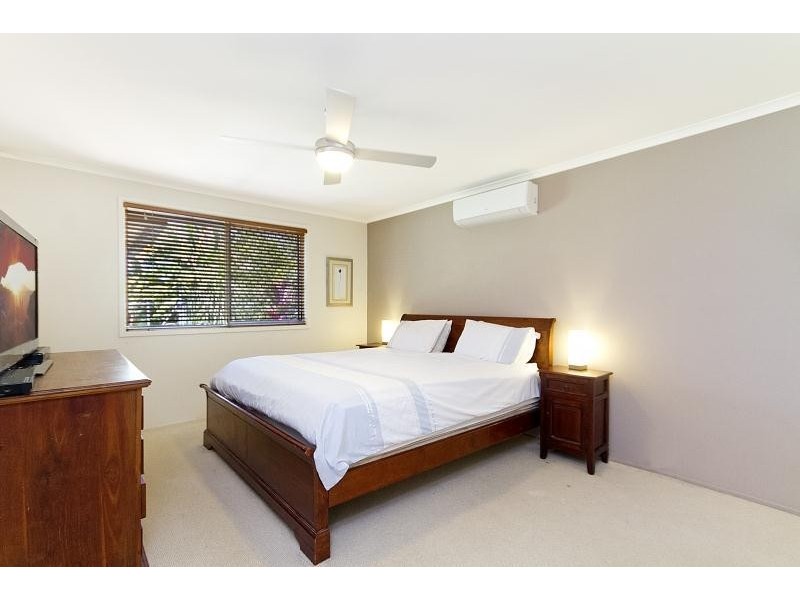 12 Sequoia Close, Elanora QLD 4221