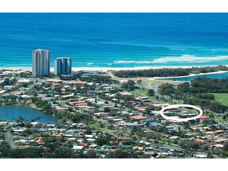 4/58 Sarawak Avenue, Palm Beach QLD 4221