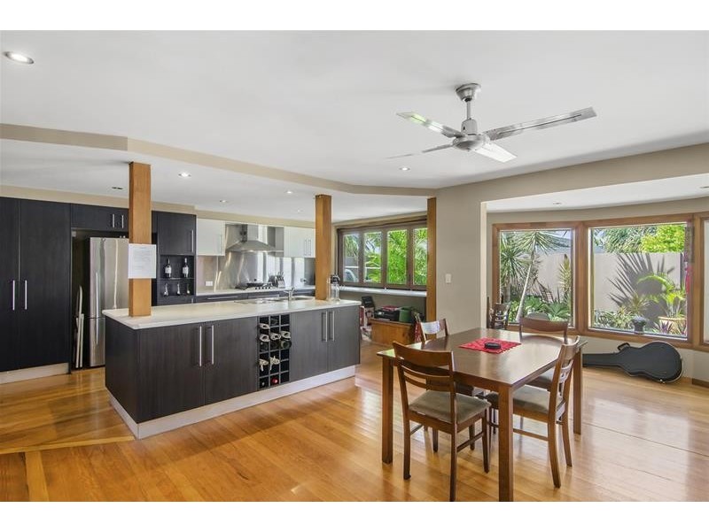 213 Mallawa Drive, Palm Beach QLD 4221