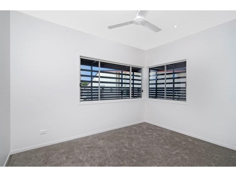 2/36 Palm Beach Avenue, Palm Beach QLD 4221