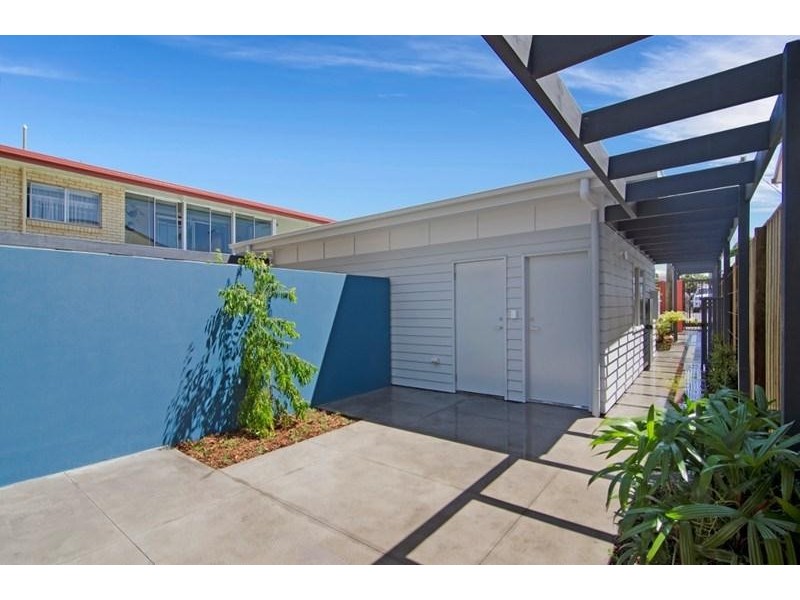 2/36 Palm Beach Avenue, Palm Beach QLD 4221