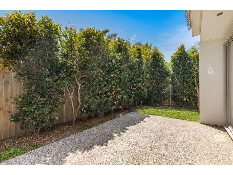 17 Walker Avenue, Palm Beach QLD 4221