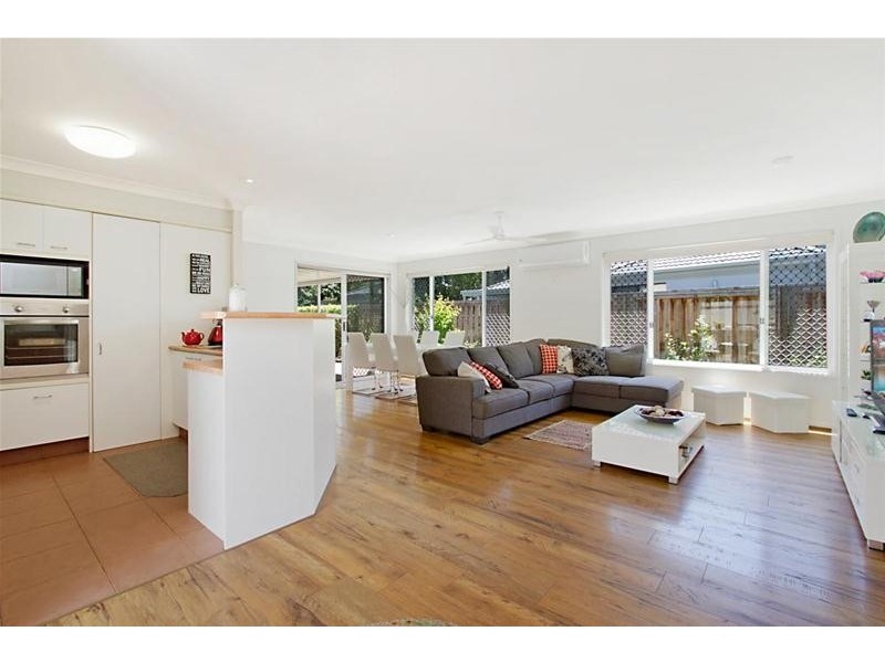 36/2-4 Langport Parade, Mudgeeraba QLD 4213