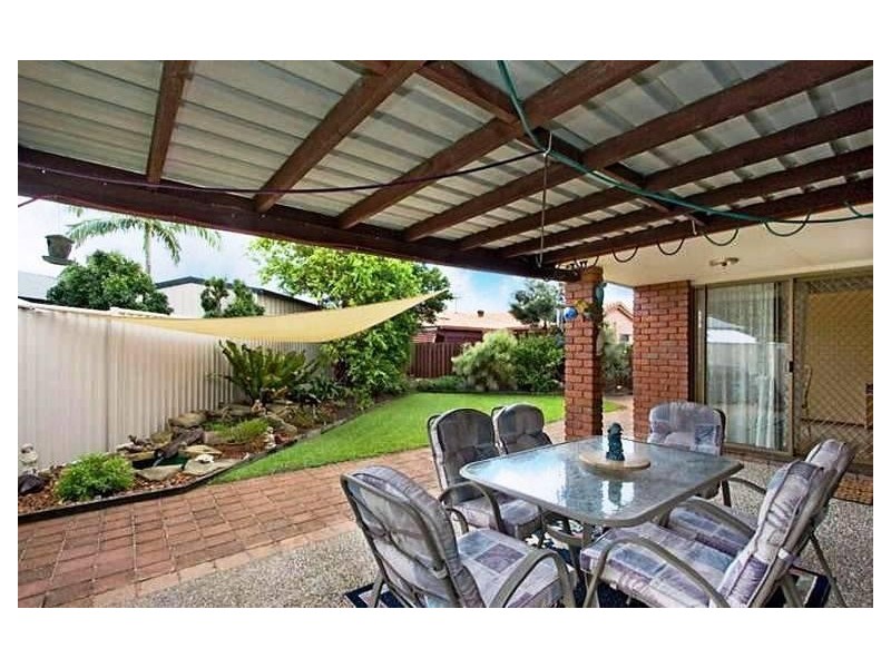 26 Kentia Court, Elanora QLD 4221