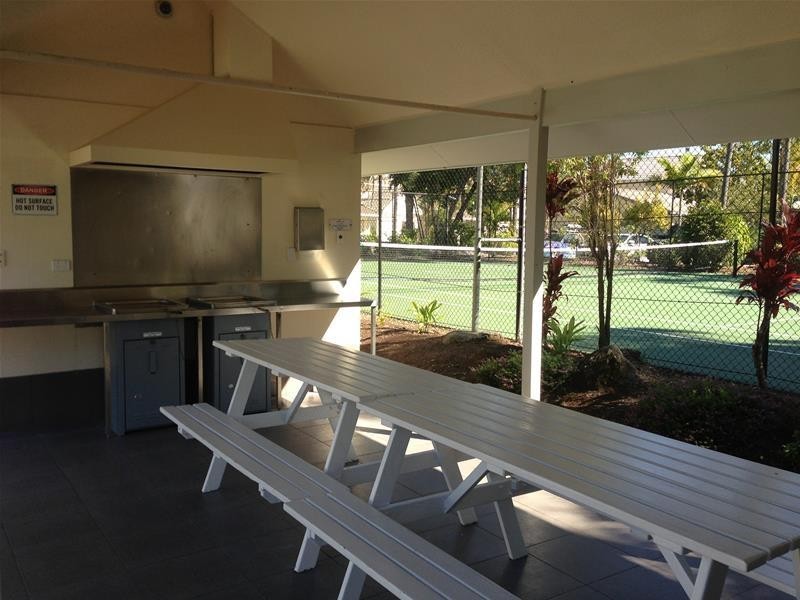 158/2 Coolgardie Street, Elanora QLD 4221