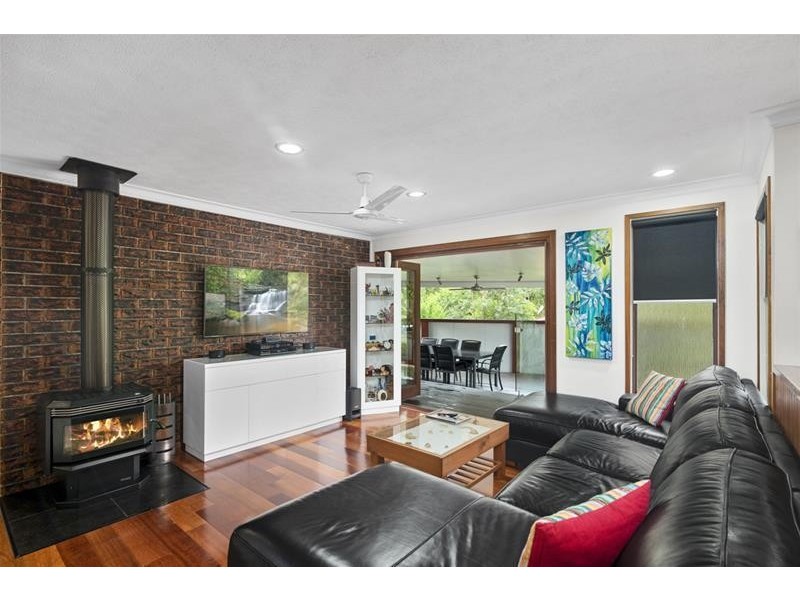 17 Coote Court, Currumbin Waters QLD 4223