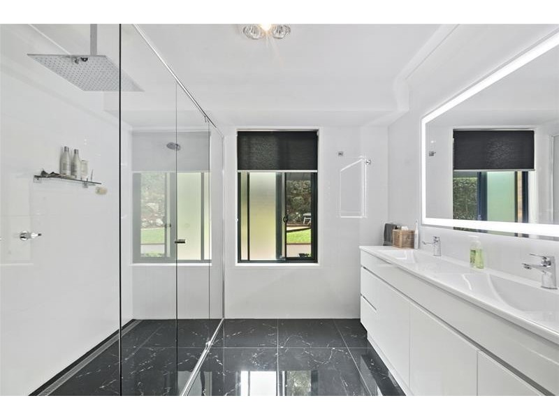 17 Coote Court, Currumbin Waters QLD 4223