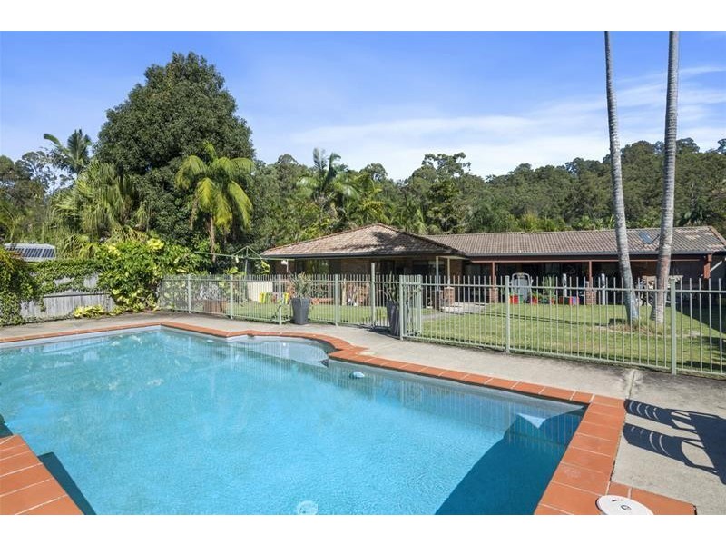 5 Glentrees Grove, Currumbin Waters QLD 4223