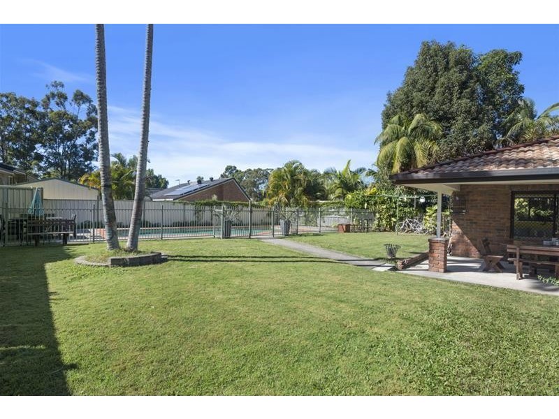 5 Glentrees Grove, Currumbin Waters QLD 4223