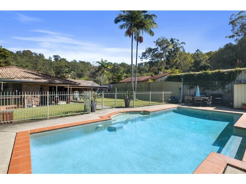 5 Glentrees Grove, Currumbin Waters QLD 4223