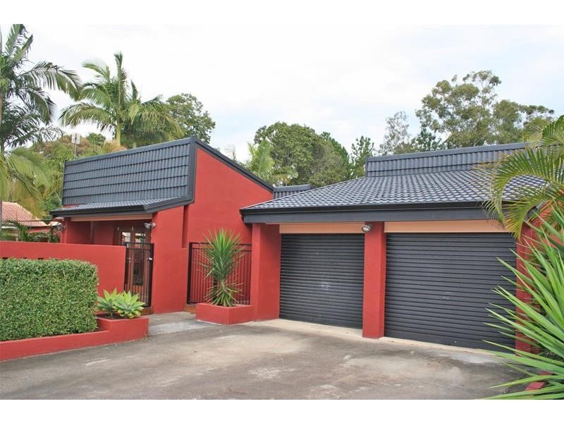 16 Myrtle Court, Palm Beach QLD 4221