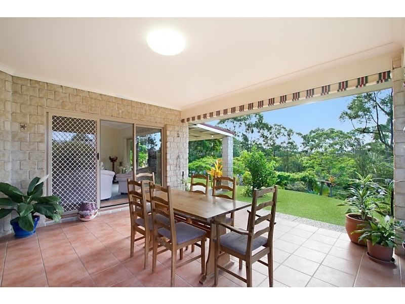 123 Simpsons Road, Elanora QLD 4221