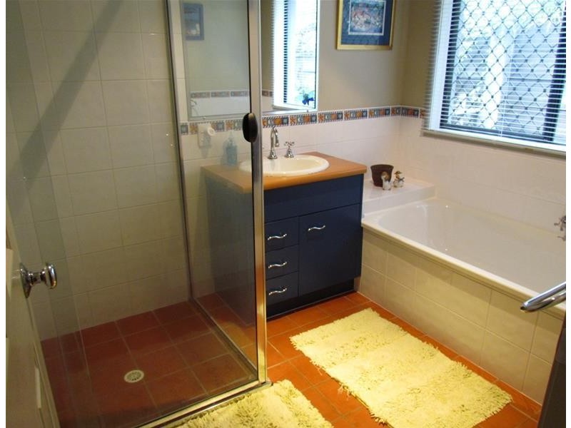 3 Casey Close, Currumbin Waters QLD 4223