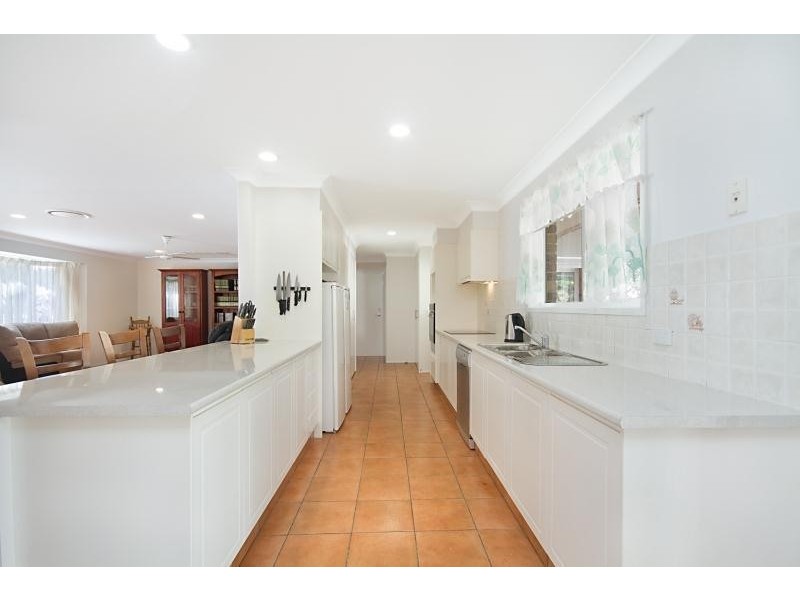 2 Billabong Court, Currumbin Waters QLD 4223