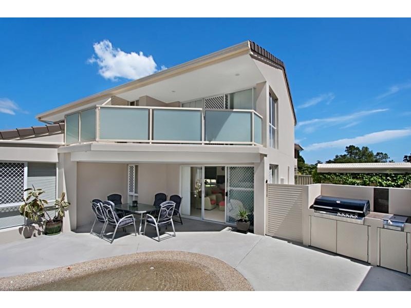 52 Jarrahdale Drive, Elanora QLD 4221