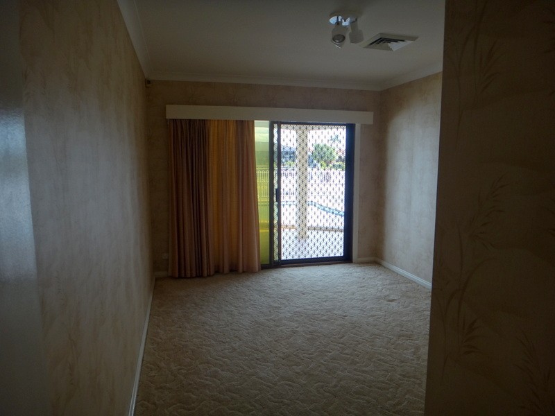 23 Binda Avenue, Bundall QLD 4217