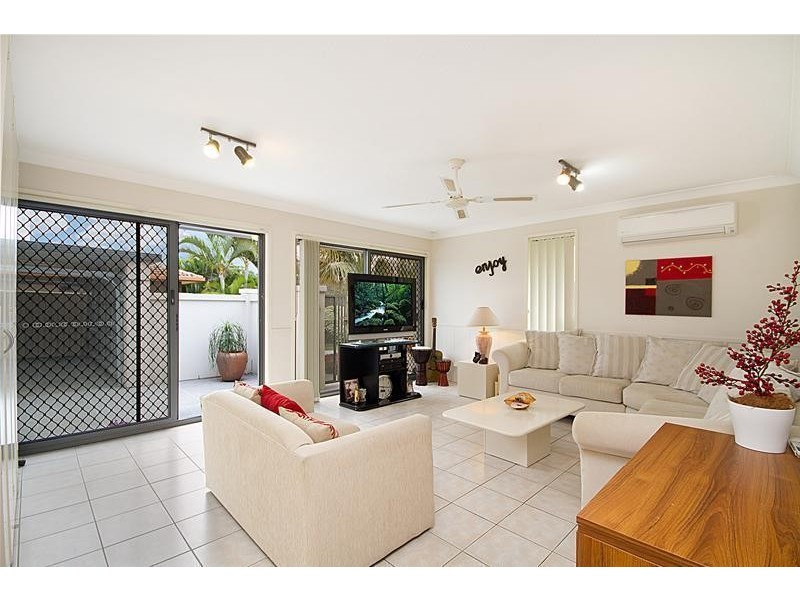 128 Melaleuca Drive, Palm Beach QLD 4221