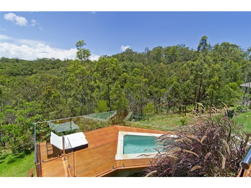 11 Buckingham Way, Elanora QLD 4221