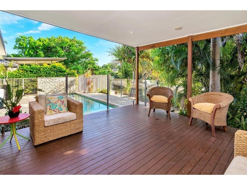 1 Key West, Broadbeach Waters QLD 4218