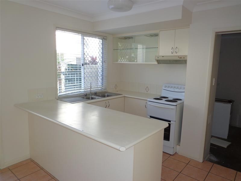 82/2 Coolgardie Street, Elanora QLD 4221